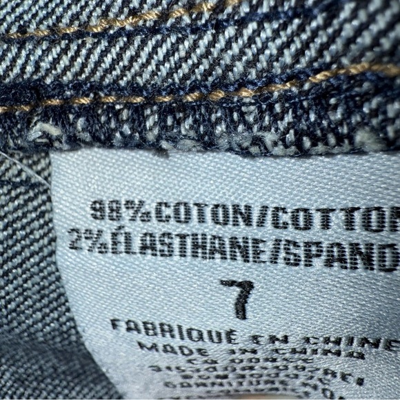 Contrast Denim Knee Length Skirt - Picture 9 of 9